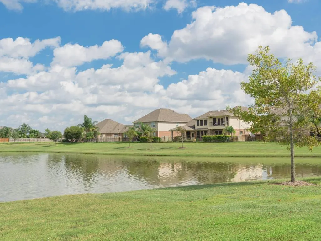 Professional bocce ball court services available in Pearland, TX, Texas